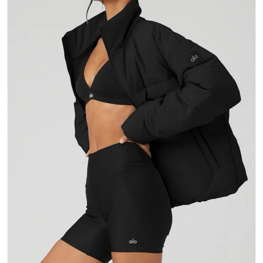 ALO Yoga Black Women's Puffer Jacket oversized - Picture 2 of 16